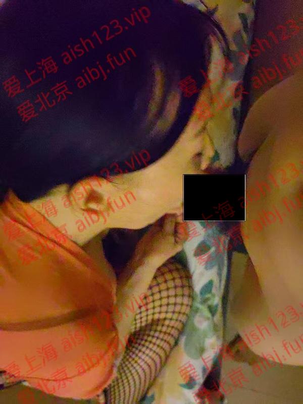 153041f1c5402y4nuk0u7c.jpg