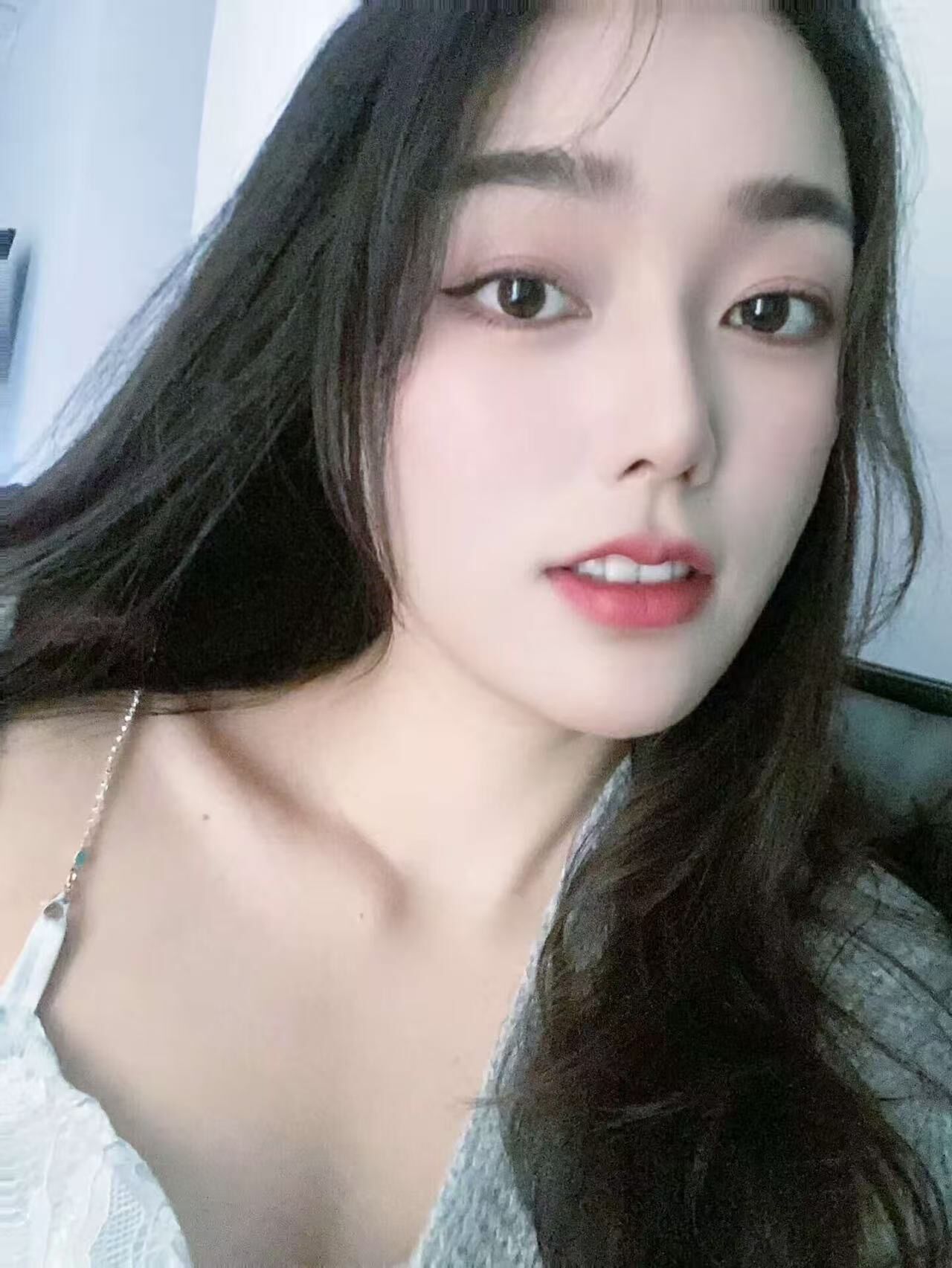 25{5H{`A9X346O2[$@EY)Q0.jpg